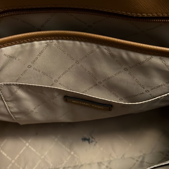 Michael Kors Tote - Picture 8 of 9